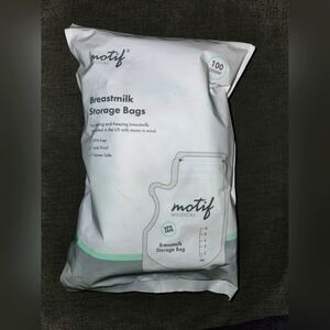 100 pack Motif Breastmilk Storage Bags NWT